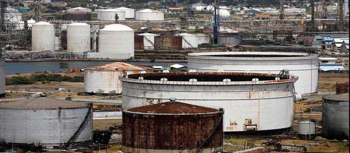 Autorizan la incautación de activos de PDVSA en Bonaire por parte de la empresa propietaria de la refinería de Curazao