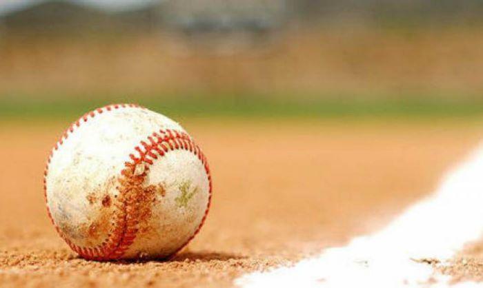 Recaudan fondos para costear la recuperación de joven prospecto envenenado en academia de béisbol