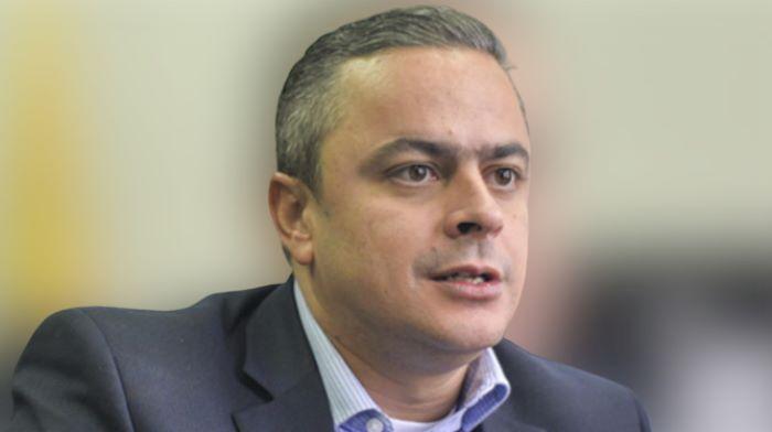 Así son los escándalos en torno a Camilo Restrepo Gómez, alcalde (encargado) de Medellín