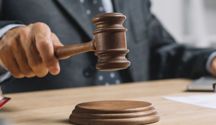 Así describen cómo opera en Caracas una mafia conformada por jueces, policías y un militar, dedicada supuestamente a extorsionar a empresarios con problemas con la justicia