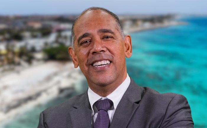 Parlamentario arubeño Benny Sevinger pudiera ser condenado a 5 años de prisión por la venta ilegal de terrenos fiscales