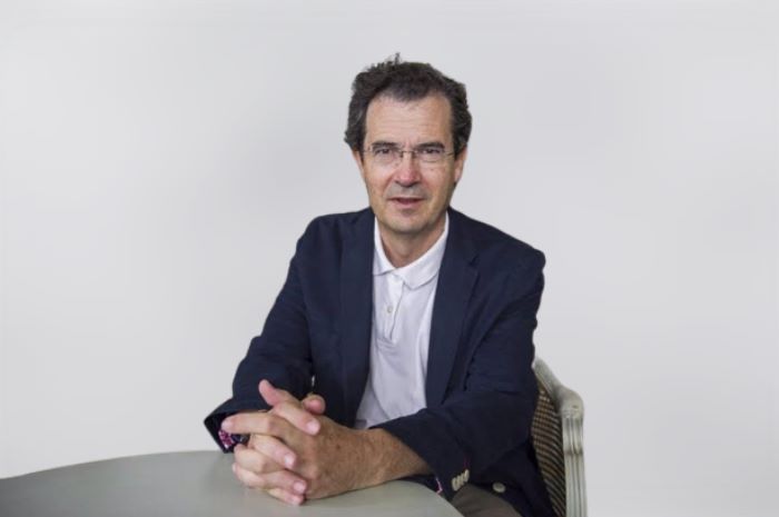 Encargado de negocios de España en Venezuela, Ramón Santos, pasaría a la categoría de embajador