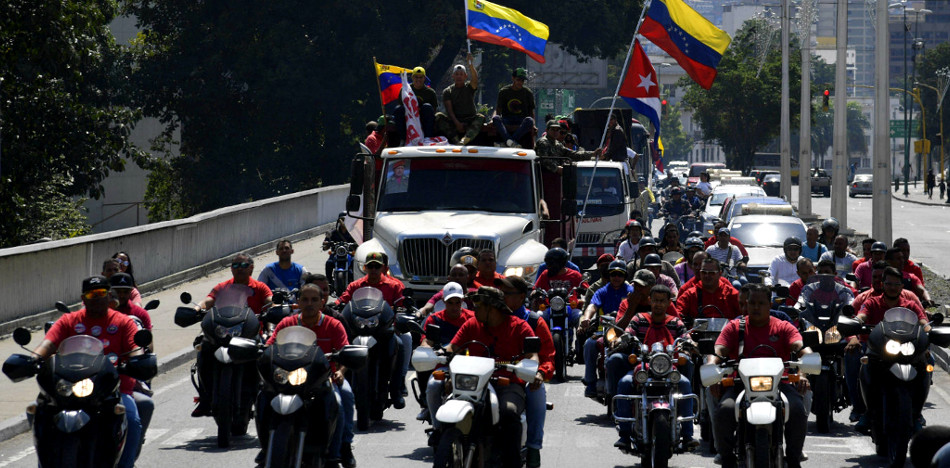 colectivos chavistas ya decapitan como ISIS