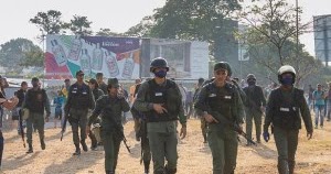 El Pitazo: Tras presunto alzamiento, intervienen Fuerte Militar Eskamoto