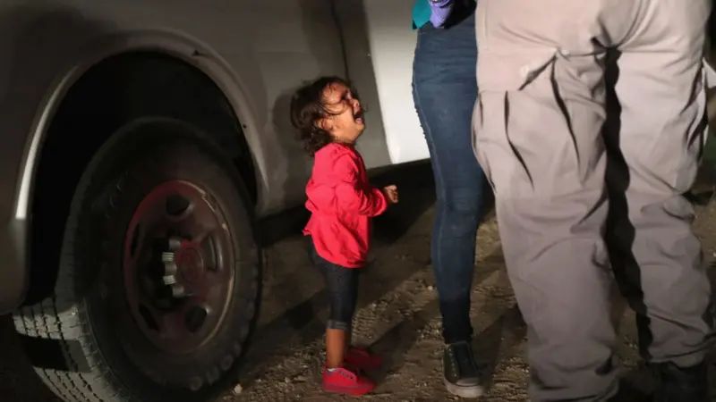 “Desaparición” de niños migrantes en EEUU fue diseñado deliberadamente para convertirlos en «huérfanos burocráticos»  – La Tabla Blog