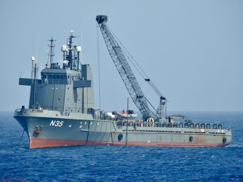 Este es el N35, un buque de apoyo y suministro en altamar, capturado por la Armada Bolivariana cerca de las bocas del Orinoco – La Tabla Blog