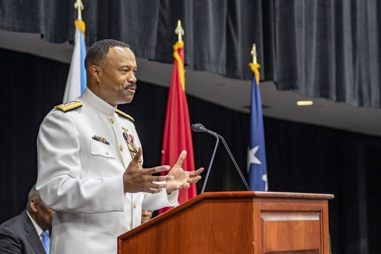 Renuncia anticipada del almirante Holsey revela que hay un conflicto en el Comando Sur / Análisis La Tabla – La Tabla Blog