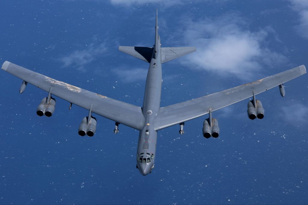 Bombarderos B-52 de EEUU sobrevolaron hoy frente a las costas de Venezuela y en la región de vuelo Maiquetía poniendo en riesgo la aviación civil – La Tabla Blog