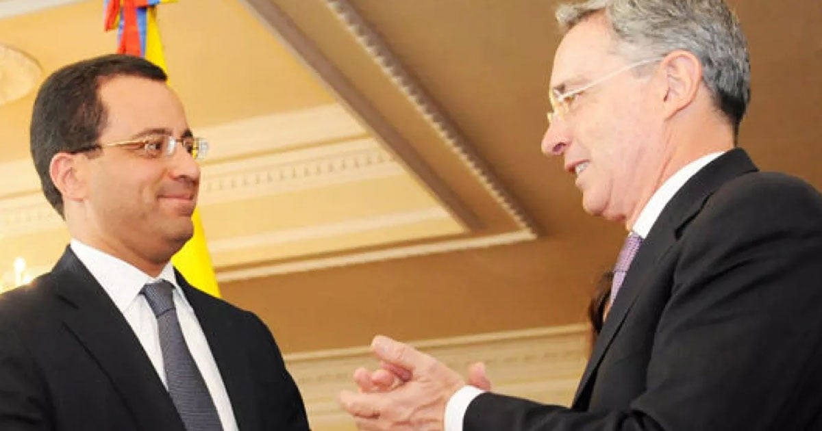 La verdad es la primera víctima del poder; los archivos secretos, la segunda – Por GONZALO GUILLÉN