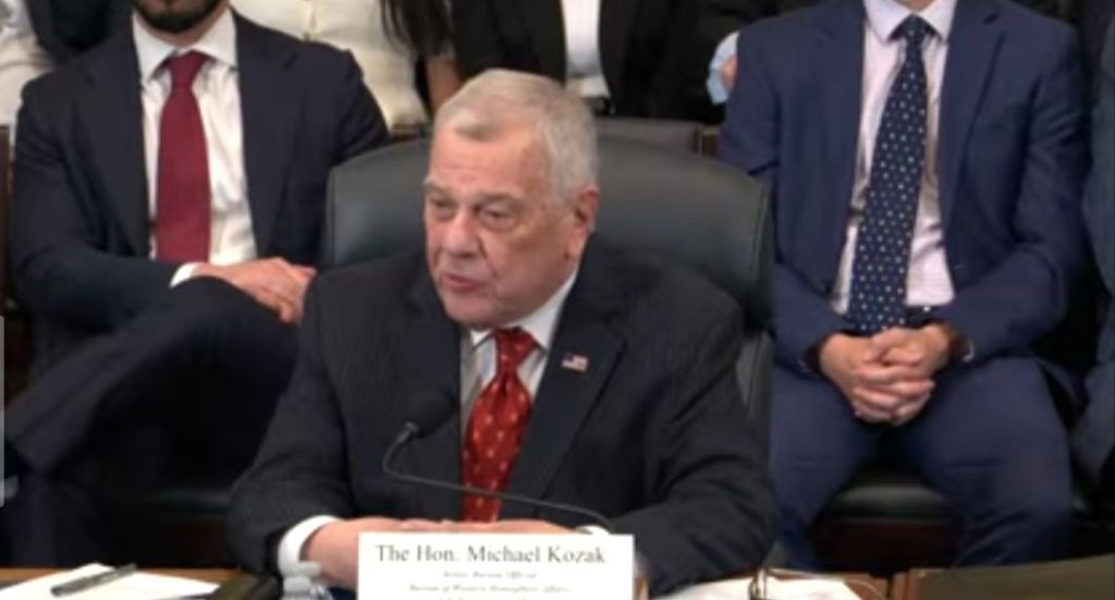 Kozak admite USD 3.000 millones movilizados del crudo venezolano, pero no precisa destino ni período – La Tabla Blog