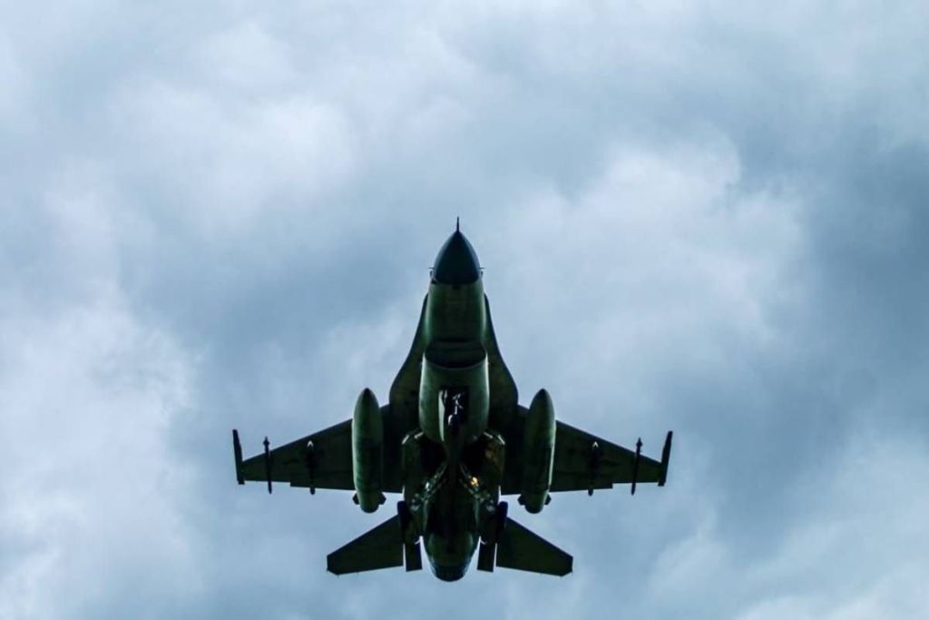 la AMB reactiva su sexto F-16 tras 16 años en tierra – La Tabla Blog