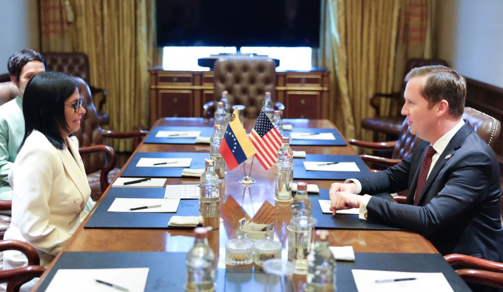 Estos son los 10 aspectos esenciales de Sergio Gor, el embajador de Trump que recibió a Delcy Rodríguez en la India – La Tabla Blog